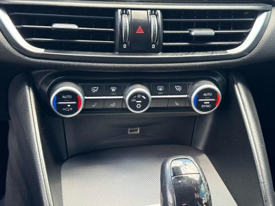 2017 Alfa Romeo Giulia Base