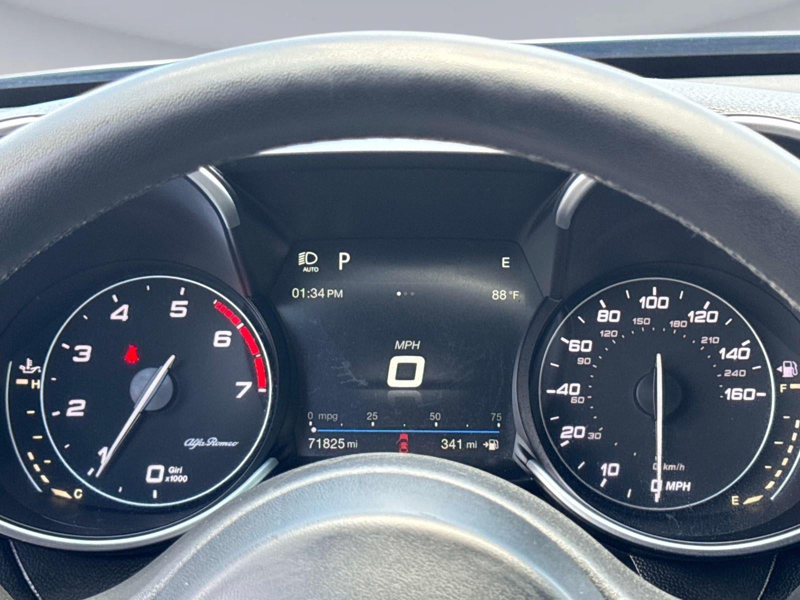 2017 Alfa Romeo Giulia Base
