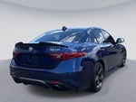 2017 Alfa Romeo Giulia Base