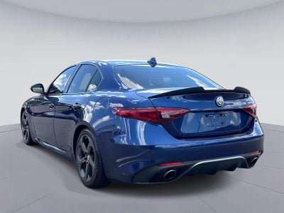 2017 Alfa Romeo Giulia Base