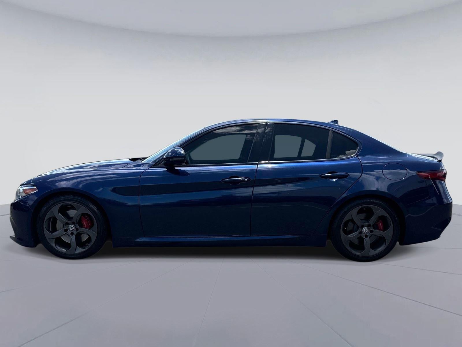 2017 Alfa Romeo Giulia Base